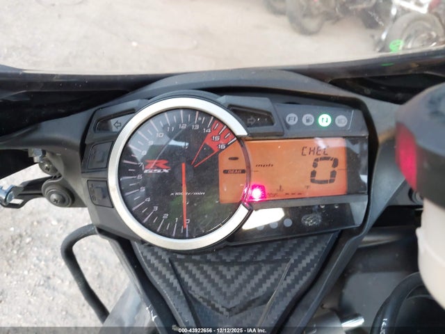 Suzuki GSX-R750 2025 JS1GR7MA6S7100480 Image 7