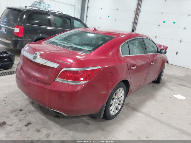 43922672 :رقم المزاد ، 1G4GF5E35DF333239 vin ، 2013 Buick Lacrosse Premium 1 Group مزاد بيع