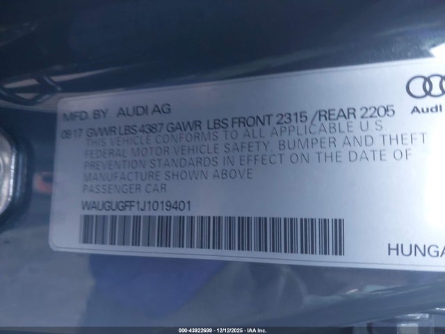 2018 AUDI A3 WAUGUGFF1J1019401 Photo 8