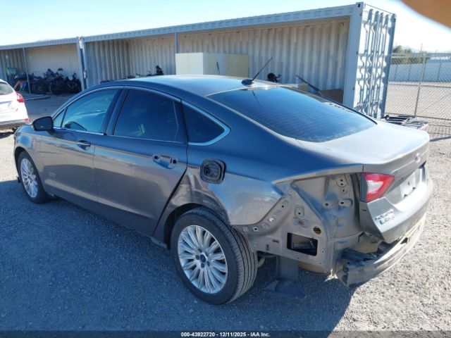 2014 FORD FUSION ENERGI 3FA6P0SU1ER337439 Photo 2