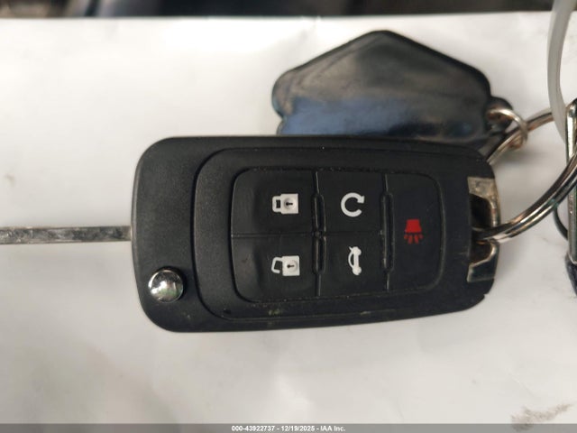 2GNALCEK5H6111080 Chevrolet EQUINOX LT