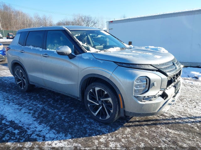 2022 MITSUBISHI OUTLANDER JA4J4UA81NZ032506 Photo 0