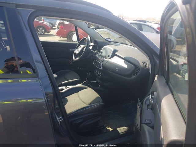 2018 FIAT 500X ZFBCFXCB5JP712274 Photo 4