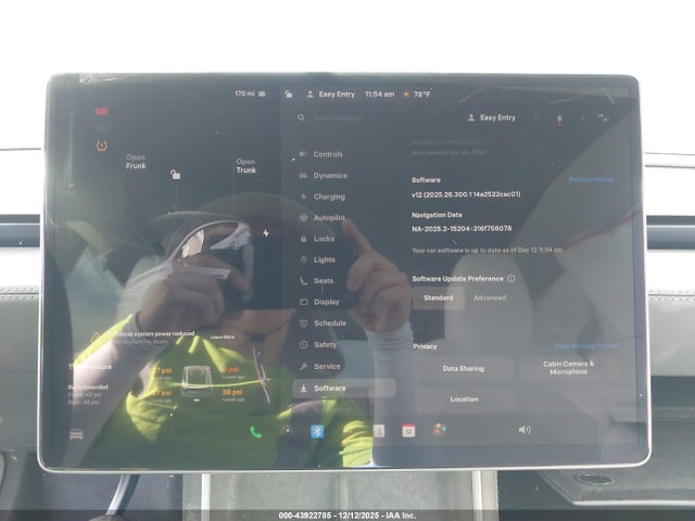 Tesla Model Y Rwd 2026 7SAYGDEDXTF445937 Image 17