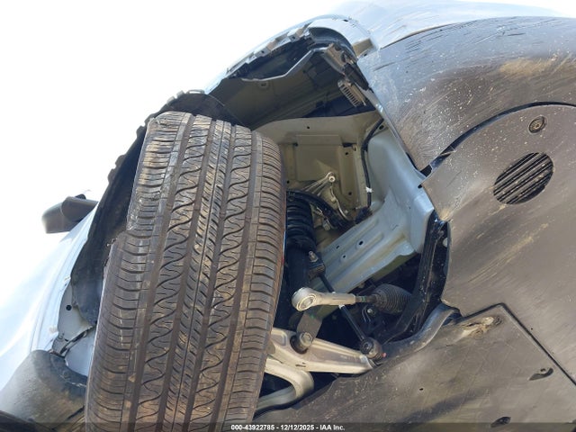 Tesla Model Y Rwd 2026 7SAYGDEDXTF445937 Image 18