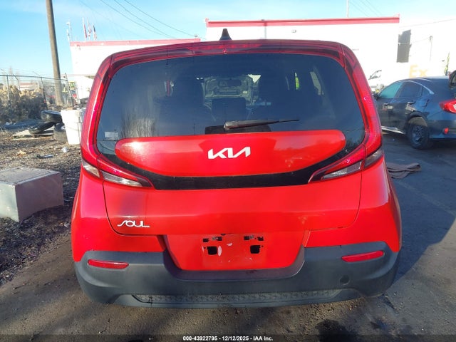 KIA SOUL LX 2022 KNDJ23AU6N7150209 Image 16