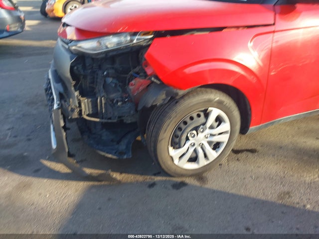 KIA SOUL LX 2022 KNDJ23AU6N7150209 Image 6