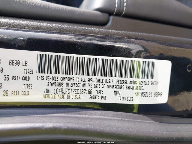 Jeep Grand Cherokee Overland 2014 1C4RJFCT7EC187188 Image 9