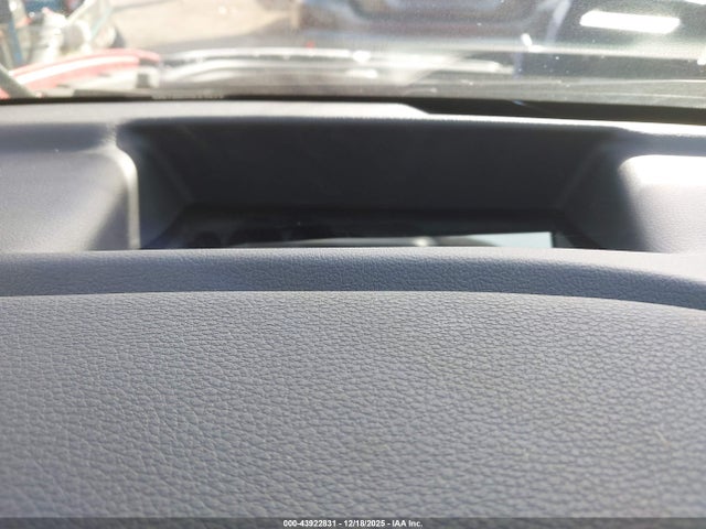 Vinfast Vf 8 Plus 2023 RLLV1AFA3PH001492 Image 7
