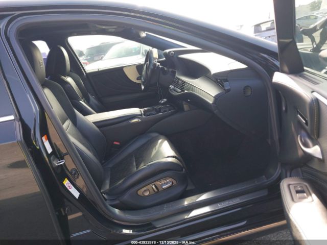 2018 LEXUS LS 500 JTHB51FF3J5004431 Photo 4