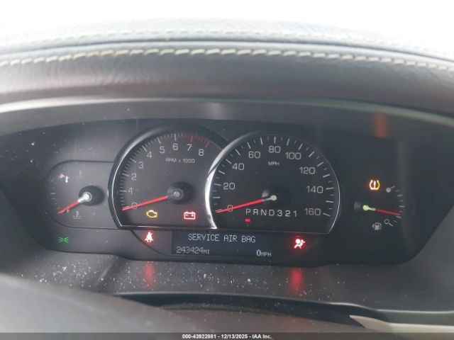 2011 CADILLAC DTS 1G6KP5ES9BU108529 Photo 6