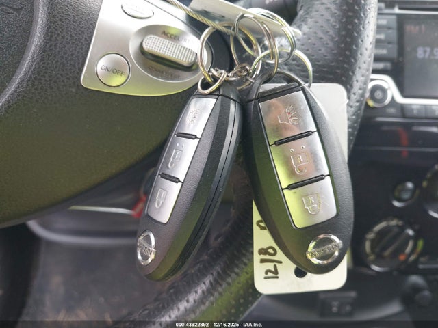 3N1CE2CP7JL355872 Nissan Versa Note Sr