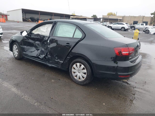 3VW267AJ8GM217758 Volkswagen Jetta 1.4t S