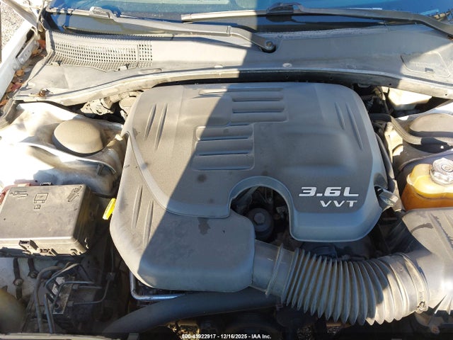 Продажа на аукционе авто 2013 Chrysler 300 Motown, vin: 2C3CCARG4DH556666, номер лота: 43922917