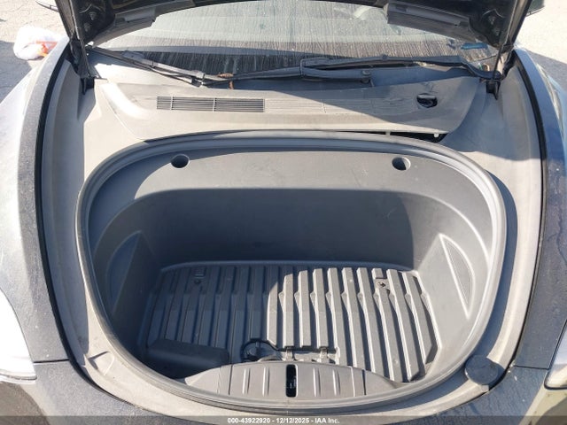 2022 TESLA MODEL 3 5YJ3E1EBXNF134442 Photo 9