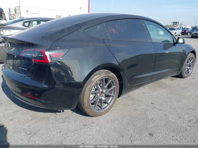 2022 TESLA MODEL 3 5YJ3E1EBXNF134442 Photo 3