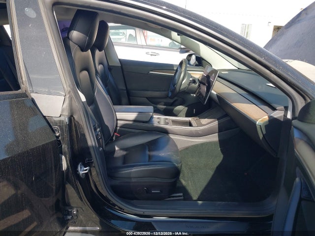 2022 TESLA MODEL 3 5YJ3E1EBXNF134442 Photo 4