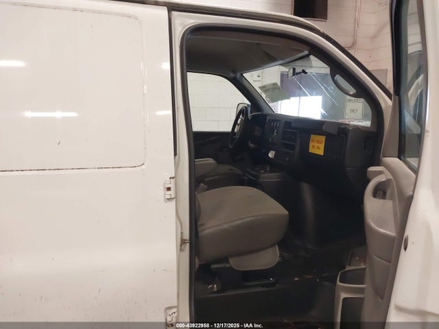 Aukcja sprzedaży 2011 Chevrolet Express 2500 Work Van, vin: 1GCWGFCA4B1125139, numer aukcji: 43922958