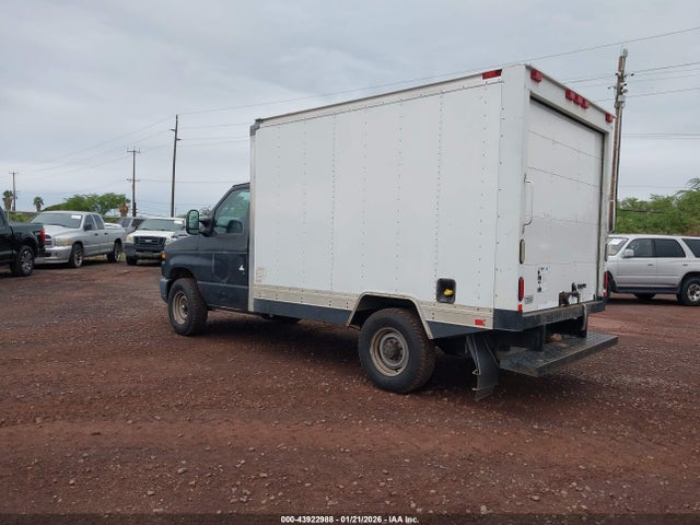 Ford E-350 Cutaway 2016 1FDWE3FL9GDC15728 Image 3