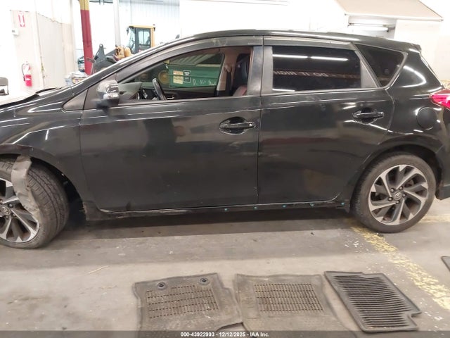 JTNKARJE1JJ562811 Toyota COROLLA IM