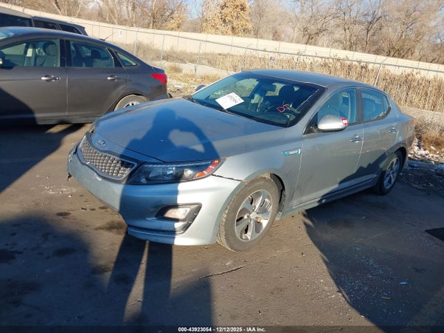 KIA OPTIMA HYBRID 2015 KNAGM4AD6F5083115 Image 2