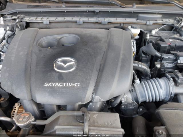 2019 MAZDA MAZDA6 JM1GL1VM5K1505925 Photo 9