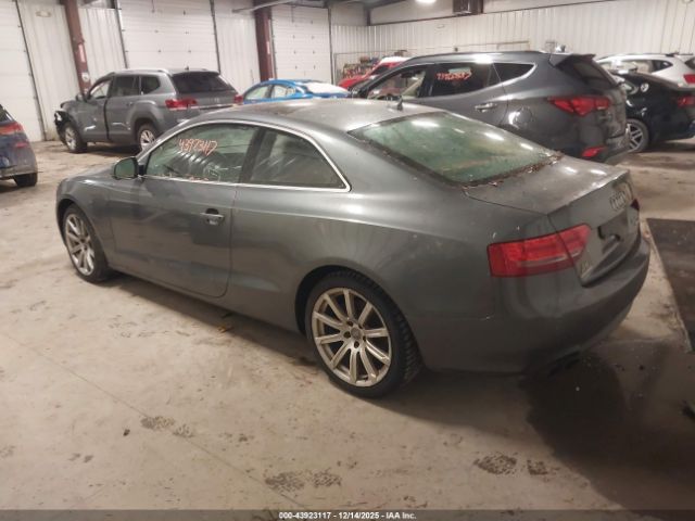 2012 AUDI A5 WAULFAFR4CA035546 Photo 2