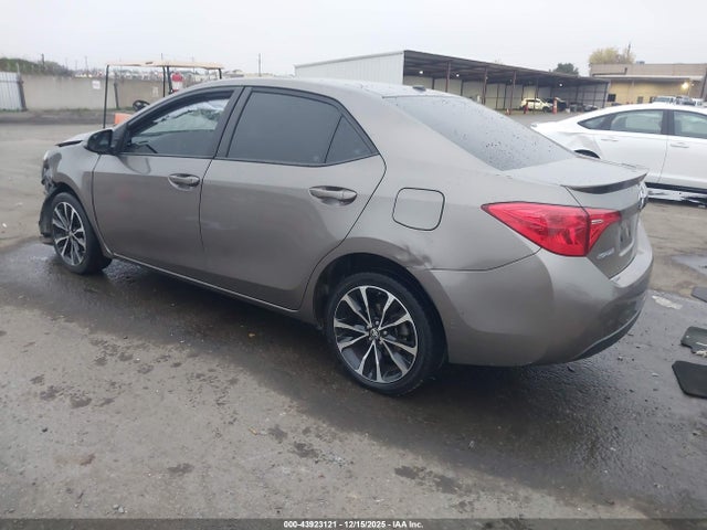 Toyota 2zr-fe 2017 5YFBURHE3HP696694 Image 3