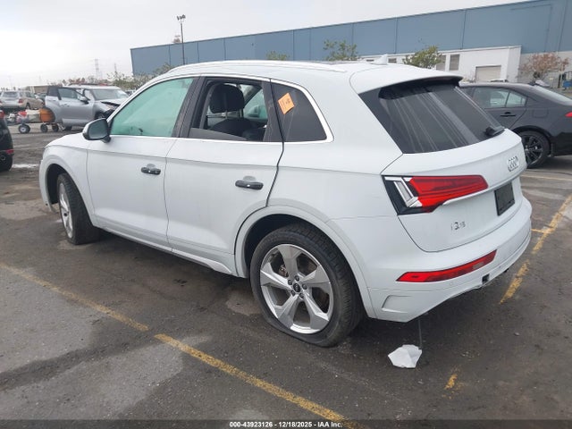 2021 AUDI Q5 WA1BAAFYXM2070537 Photo 2