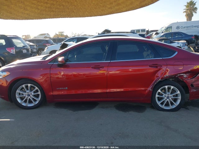 Ford Fusion Hybrid Se 2019 3FA6P0LU3KR225722 Image 14