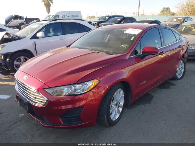 Ford Fusion Hybrid Se 2019 3FA6P0LU3KR225722 Image 2