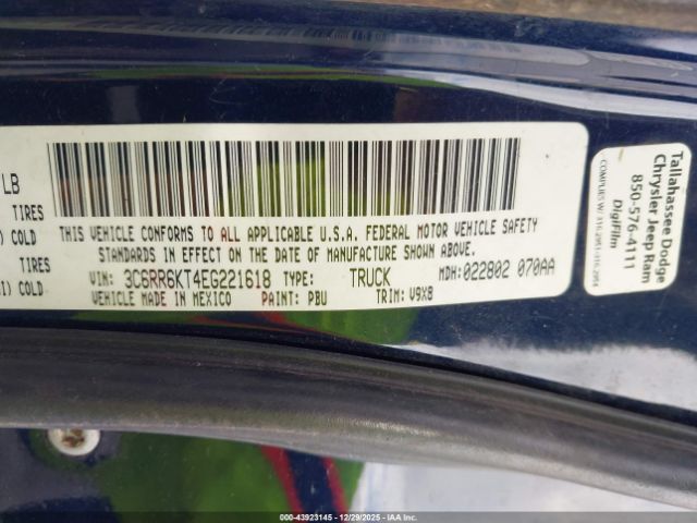 2014 RAM 1500 3C6RR6KT4EG221618 Photo 8