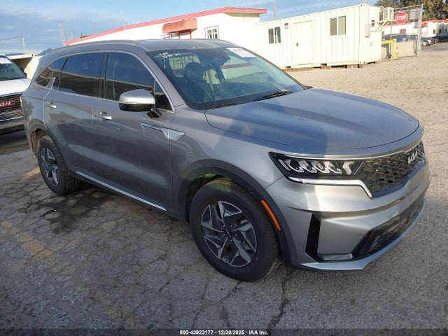2022 KIA SORENTO HYBRID KNDRH4LG5N5062004