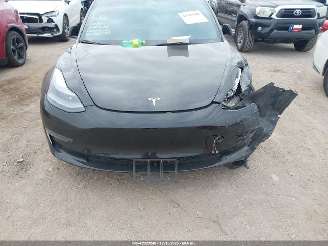 5YJ3E1EB0NF285595 Tesla Model 3 Long Range Dual Motor All-wheel Drive