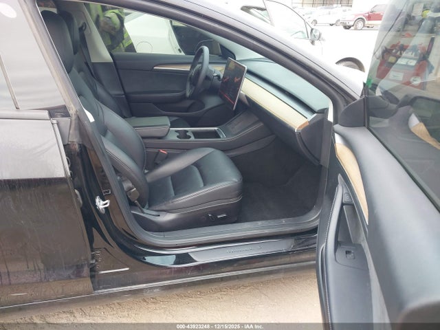 2022 TESLA MODEL 3 5YJ3E1EB0NF285595 Photo 4