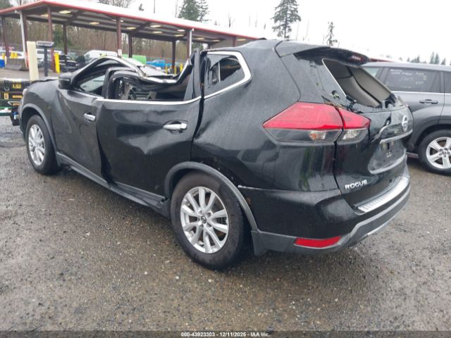 2017 NISSAN ROGUE KNMAT2MT7HP618107 Photo 2