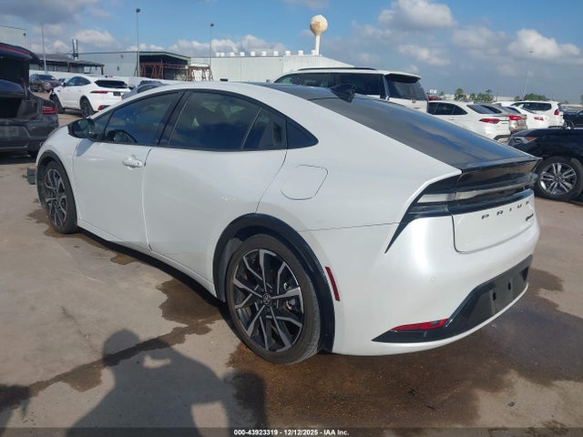 2023 TOYOTA PRIUS PRIME JTDACACU4P3007736 Photo 2