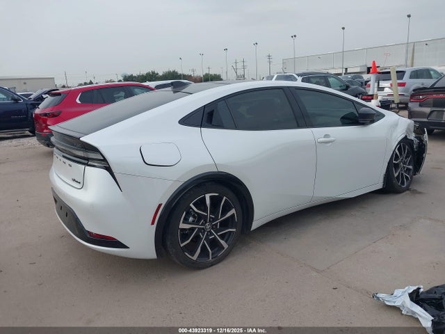 2023 TOYOTA PRIUS PRIME JTDACACU4P3007736 Photo 3