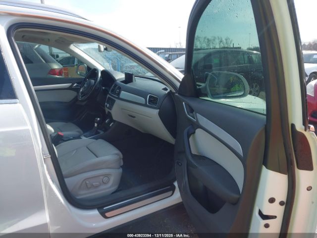 2015 AUDI Q3 WA1GFCFS7FR014256 Photo 4