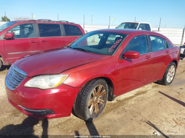 2013 CHRYSLER 200 1C3CCBABXDN640830 Photo 1