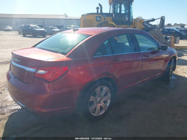 2013 CHRYSLER 200 1C3CCBABXDN640830 Photo 3
