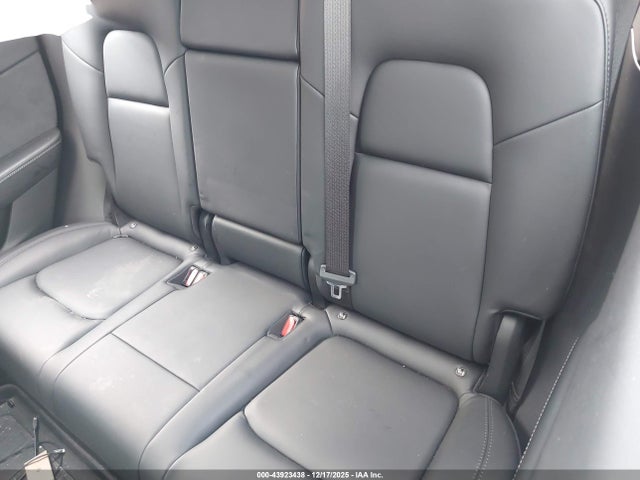 2022 TESLA MODEL Y 7SAYGDEE8NF315666 Photo 7