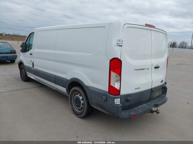1FTNE2YG3FKA49551 Ford Transit-150