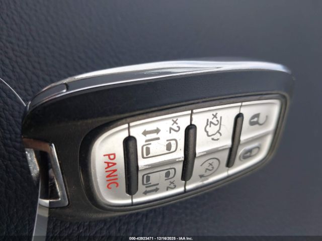 2024 CHRYSLER PACIFICA 2C4RC1BG1RR100514 Photo 10