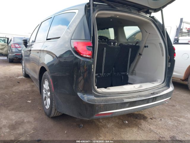 2024 CHRYSLER PACIFICA 2C4RC1BG1RR100514 Photo 2