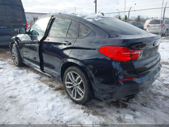 2016 BMW X4 5UXXW5C54G0N91623 Photo 2