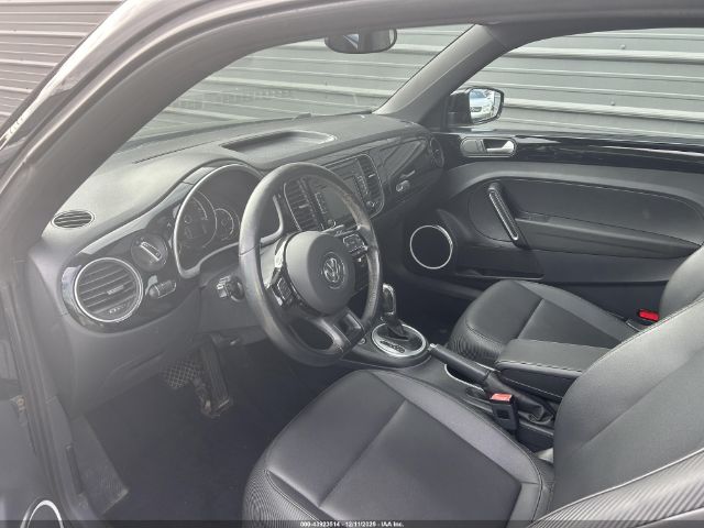 2015 VOLKSWAGEN BEETLE 3VWJ17ATXFM638584 Photo 4