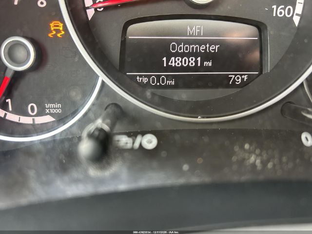 2015 VOLKSWAGEN BEETLE 3VWJ17ATXFM638584 Photo 6