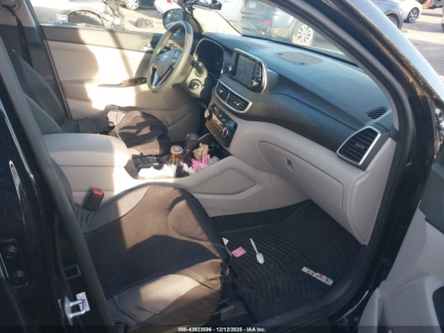 2019 HYUNDAI TUCSON KM8J2CA41KU070597 Photo 4