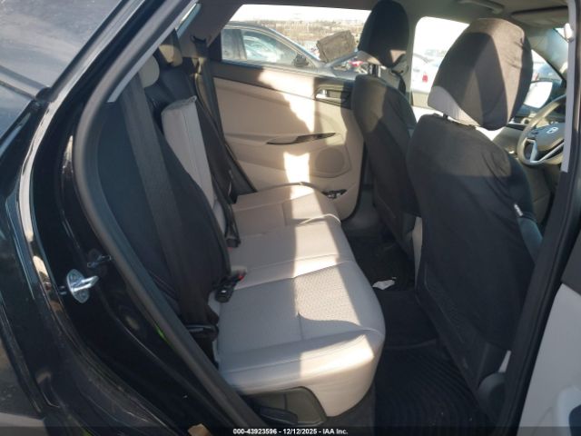 2019 HYUNDAI TUCSON KM8J2CA41KU070597 Photo 7